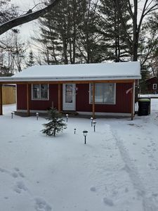 9082 Michigan Ave, Saint Helen, MI, 48656