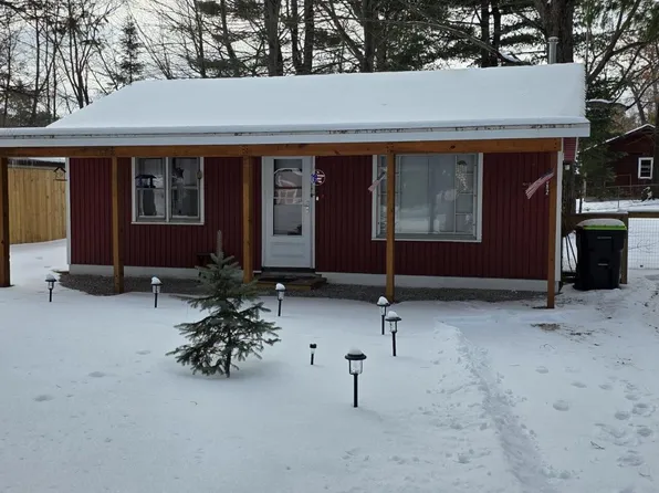 9082 Michigan Ave, Saint Helen, MI 48656