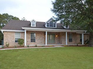 5777 Whiteoak Ln, Milton, FL 32570