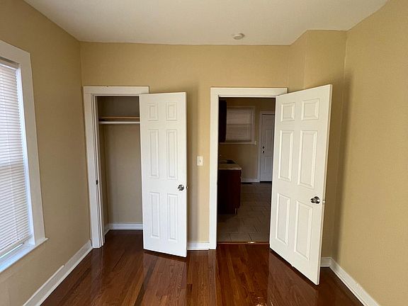 4th image of 32 Vine St #2A