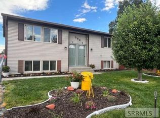 586 Boyd St, Chubbuck, ID 83202