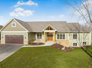 1557 Muirfield Ct #510, Lake Geneva, WI 53147