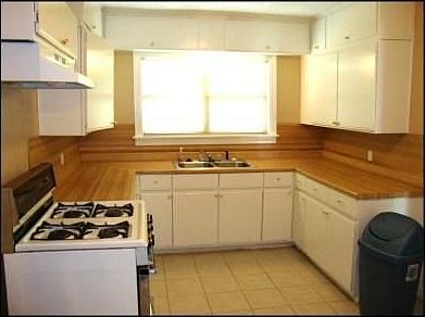 4th image of 525 Hill St