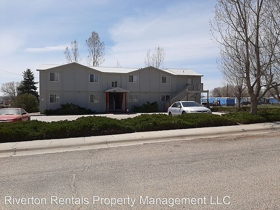 3rd image of 1221 E Adams Ave #1