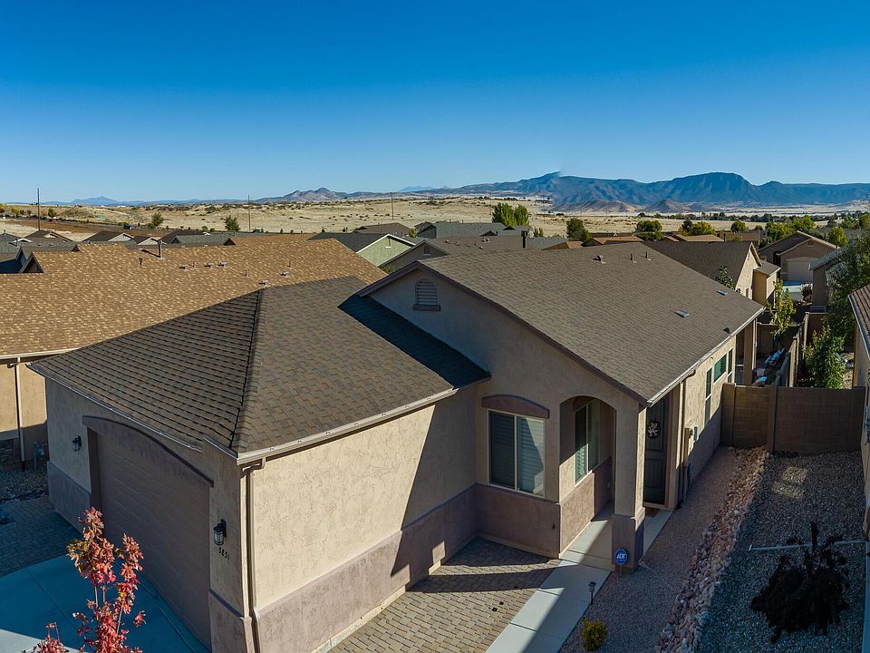 1st image of 5831 N Thornberry Dr