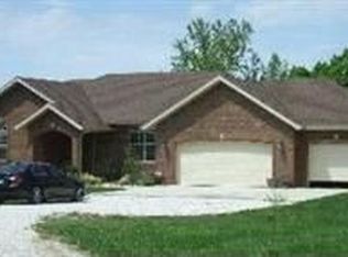 1373 Trout Rd, Ozark, MO 65721