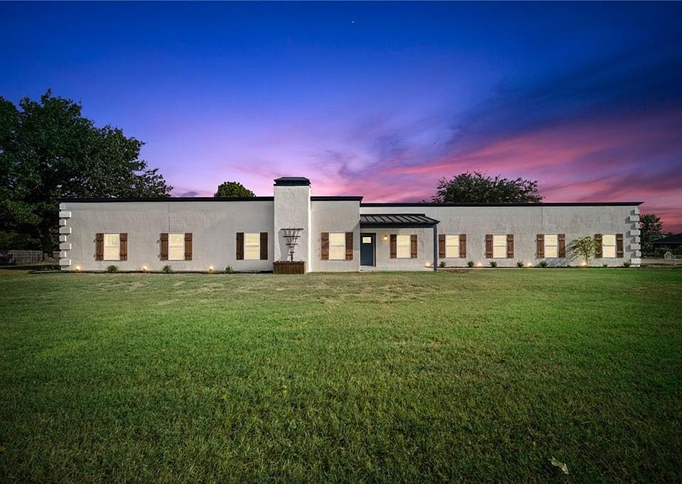 300 Baker Ln, Waco, TX 76706 Zillow