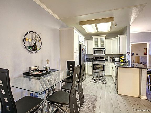 Kitchen Nook.