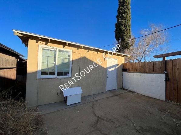 38728 17th St E UNIT A, Palmdale, CA 93550