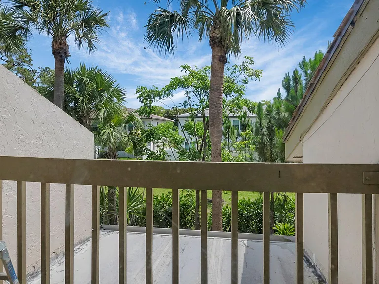 22922 Ironwedge Dr — Photo 35