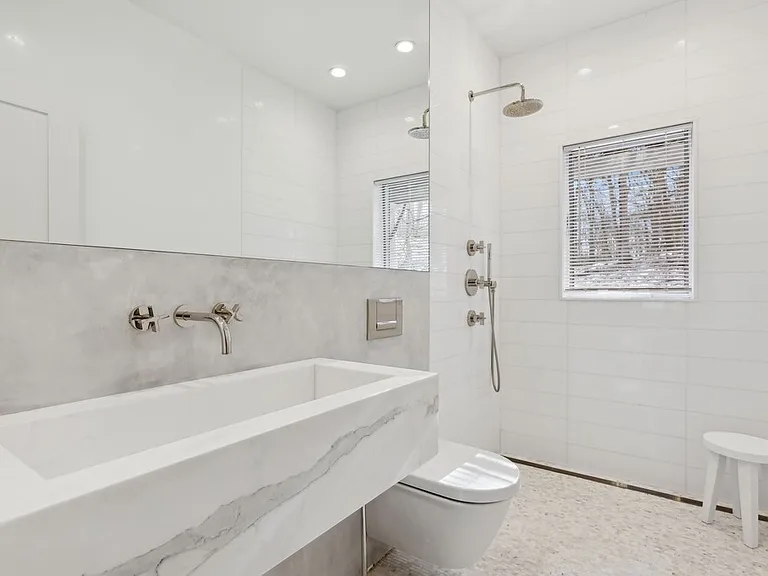 640 Old Stone Hwy — Photo 19