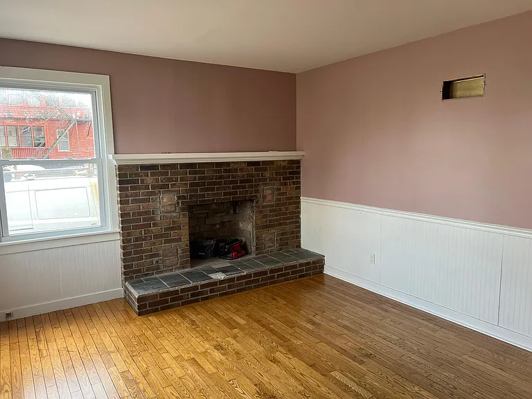 181 Lyman Ave #A — Photo 17
