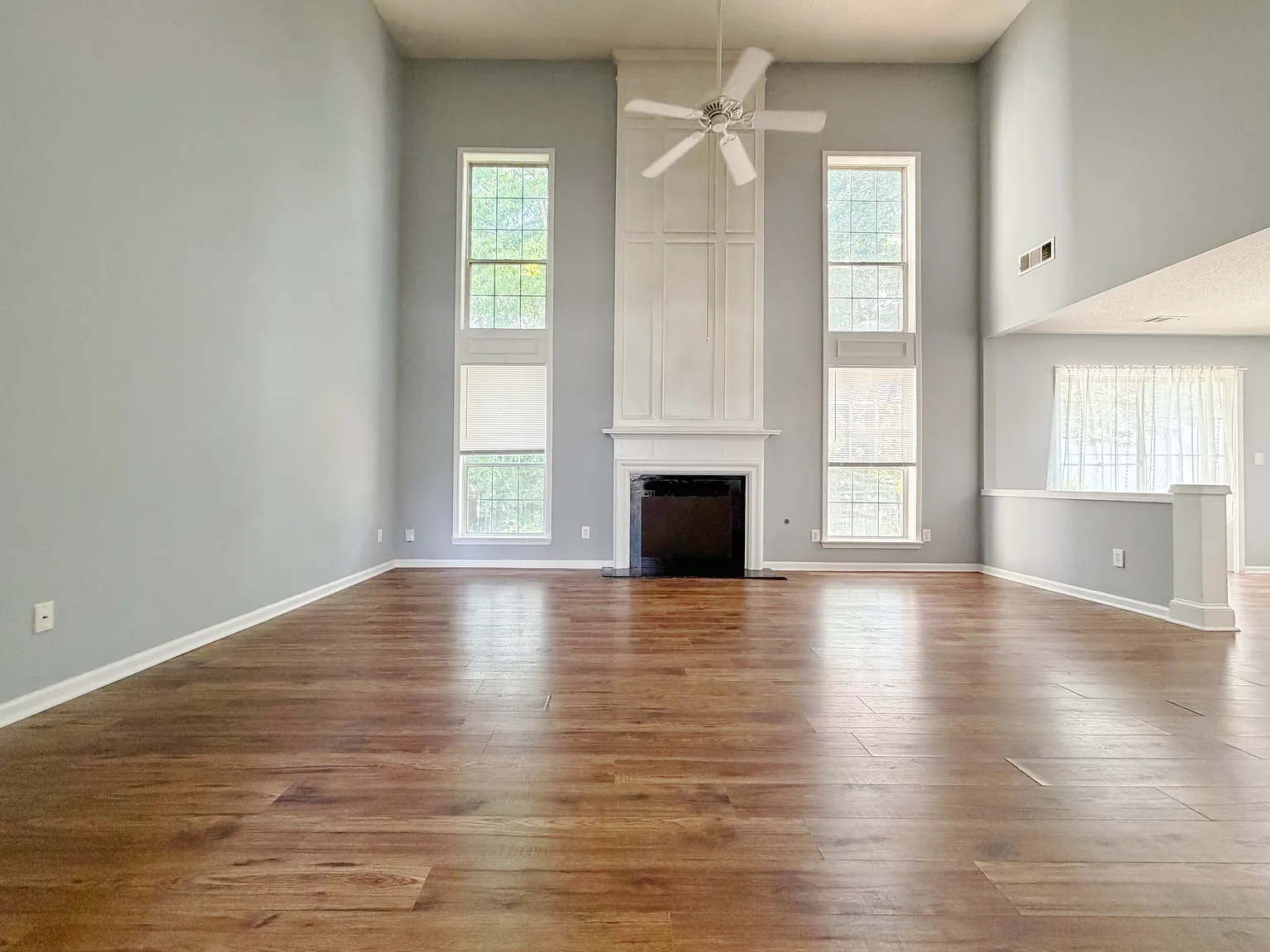3 bed, 2079 sqft, $2,800 — Photo 3