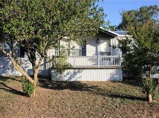 369 Big Bow, Smithville, TX 78957