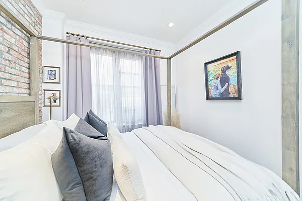 Rented by Living New York | media 21