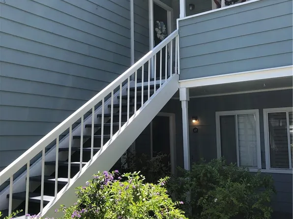 6020 Bixby Village Dr APT 67, Long Beach, CA 90803