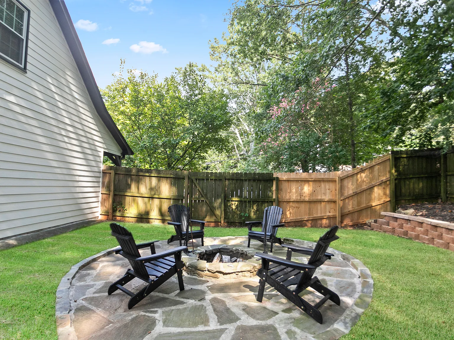 4390 Conwhey Ct SW — Photo 3