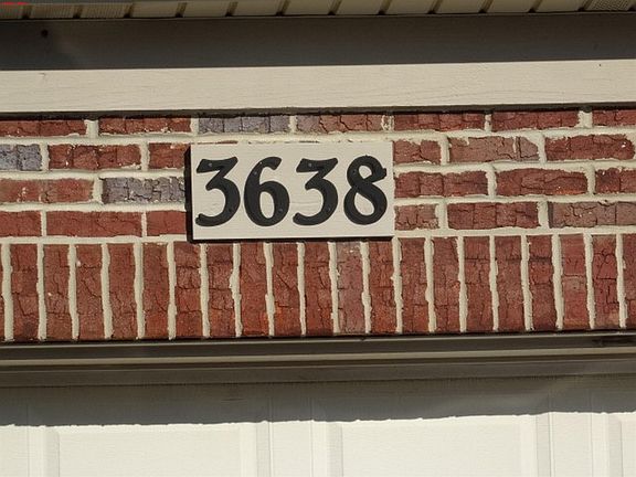 2nd image of 3638 Roanoke Ave