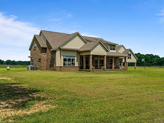 3rd image of 511 Mehearg Rd