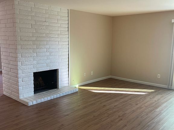 4th image of 5531 Sandpiper Ct