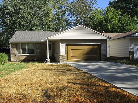 3rd image of 987 Chelston Ave