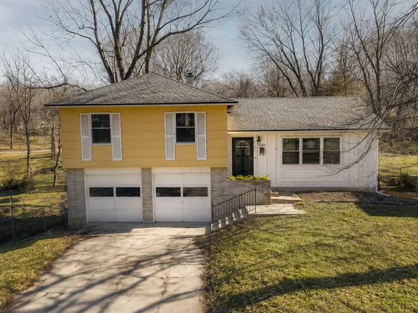 11207 Myrtle Ave, Kansas City, MO 64137