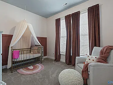 3 bed, 1919 sqft, $2,100 — Photo 4