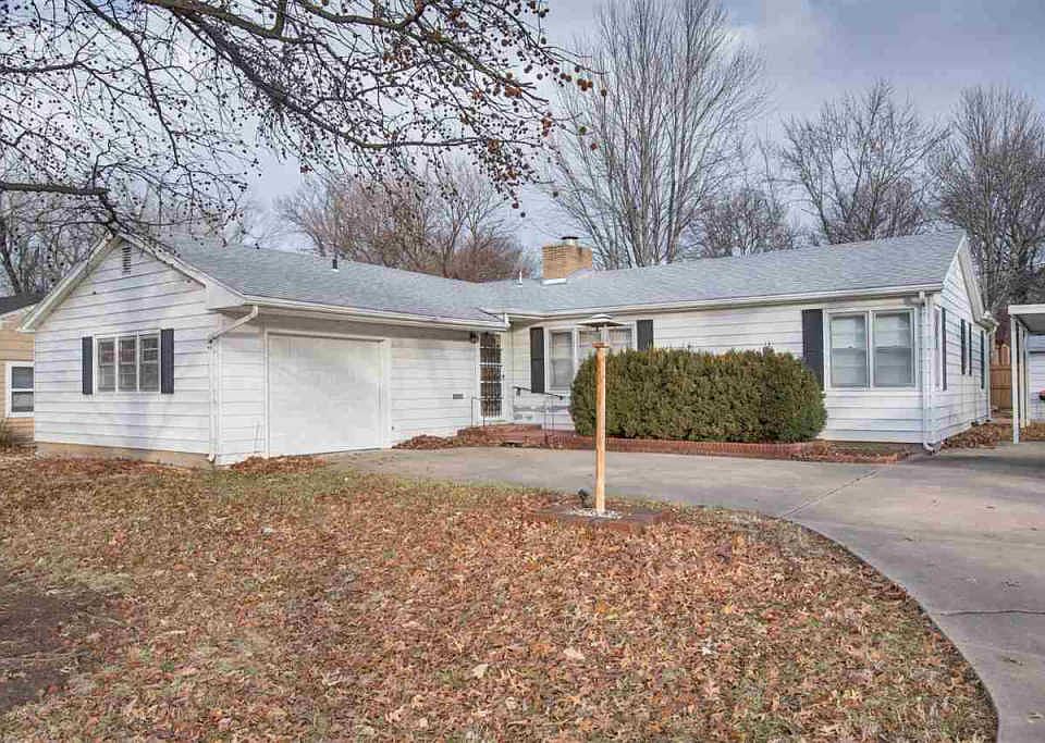 1st image of 1424 N Crescent Dr