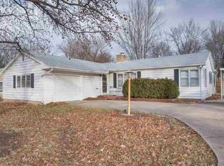 1424 N Crescent Dr, El Dorado, KS 67042