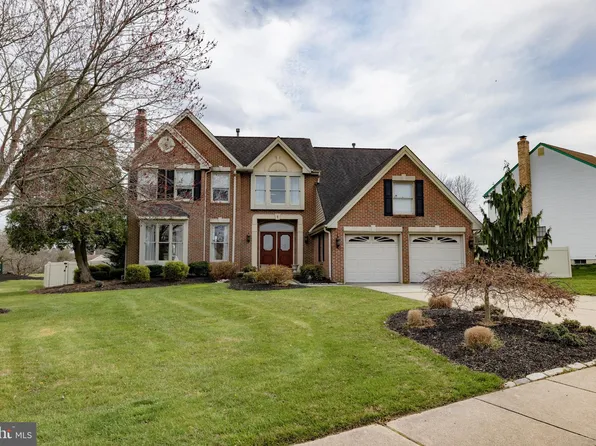 1 Oxford Dr, Sewell, NJ 08080