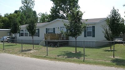 1st image of 3745 Ray Ln