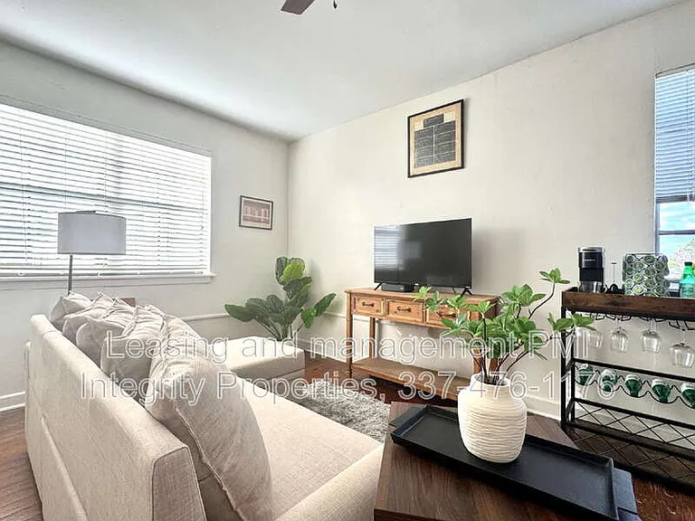 850 N 5th St #206 — Photo 11