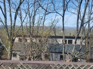 247 High Pass Way, Tannersville, PA 18372