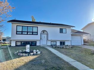 9303 W 93rd St, Lac La Biche County, AB T0A 3Z0