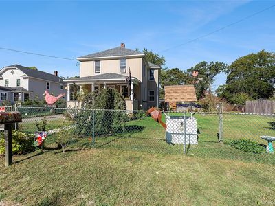 127 Lake Avenue, Riverhead, NY, 11901