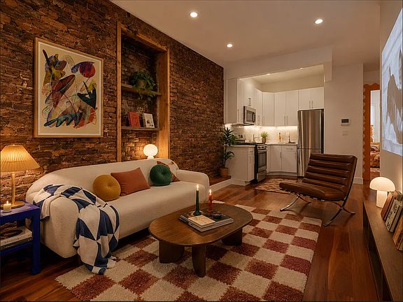 2nd image of 3 Quincy St #4D