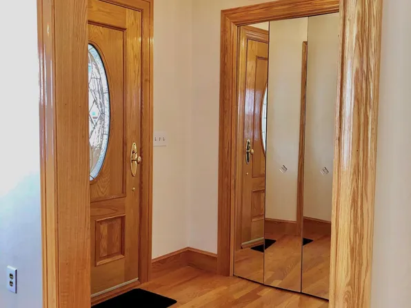 18 Silk St #1, Arlington, MA 02474