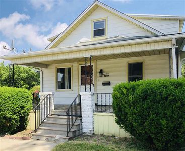 1711 Columbus Ave, Bay City, MI, 48708