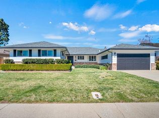 3031 American River Dr, Sacramento, CA 95864