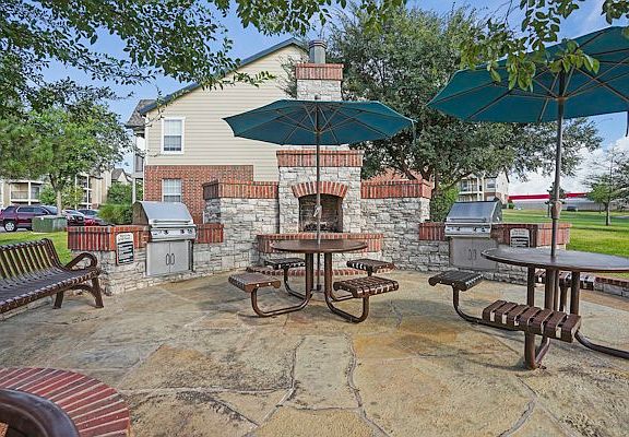 4th image of 157 Stonebridge Blvd #721