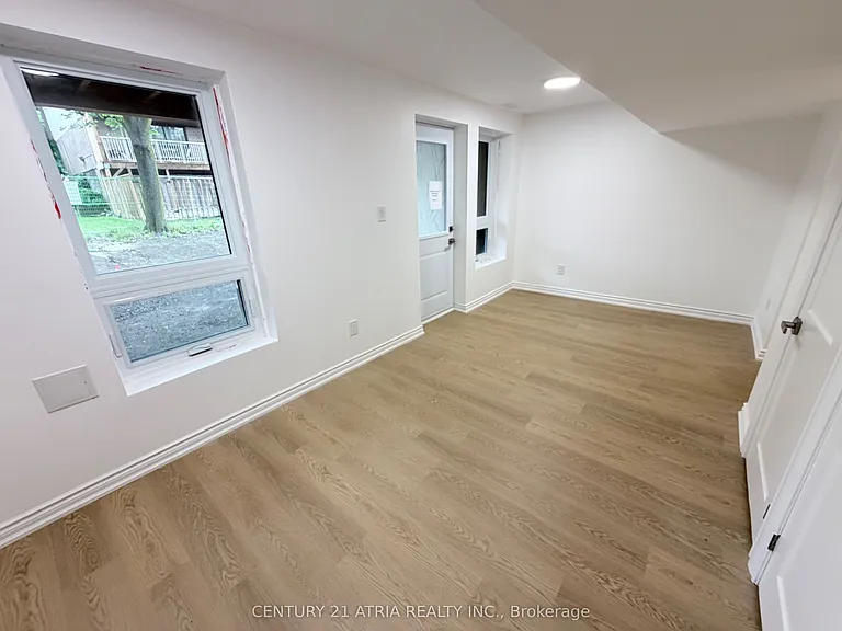 11 Plaisance Rd #5 — Photo 21