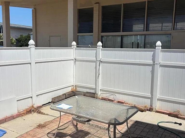 10007 Cole Rd — Photo 7