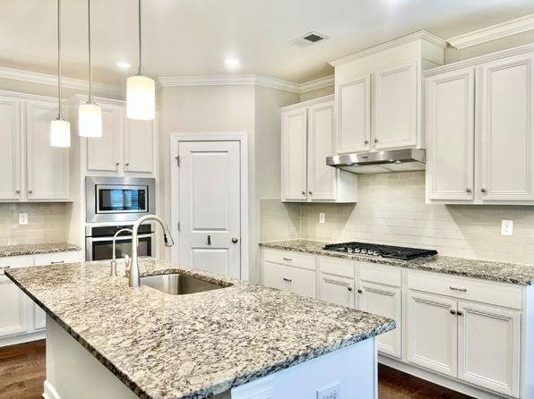 2108 Poplar Ridge Dr
