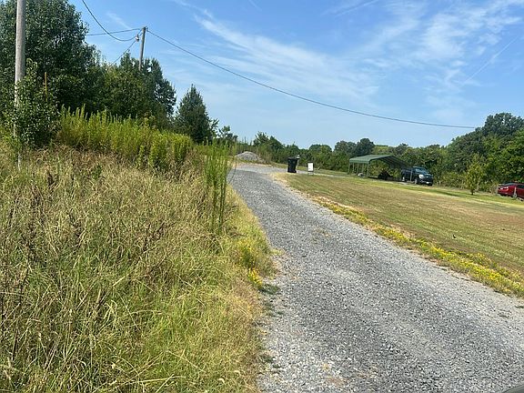 5th image of 75 McKenzie Ln