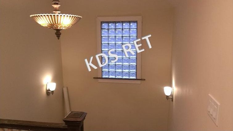 2nd image of 15 Winslow Rd #2Q