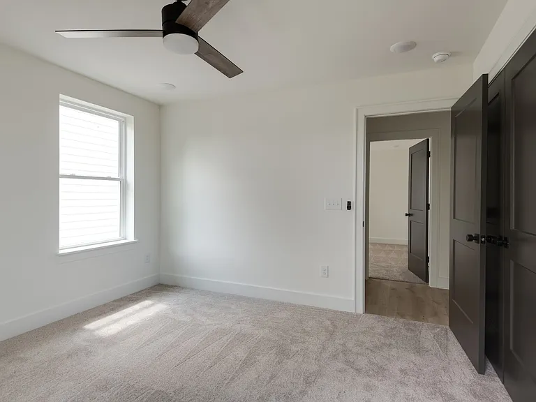 3802 Syfert Ln — Photo 23