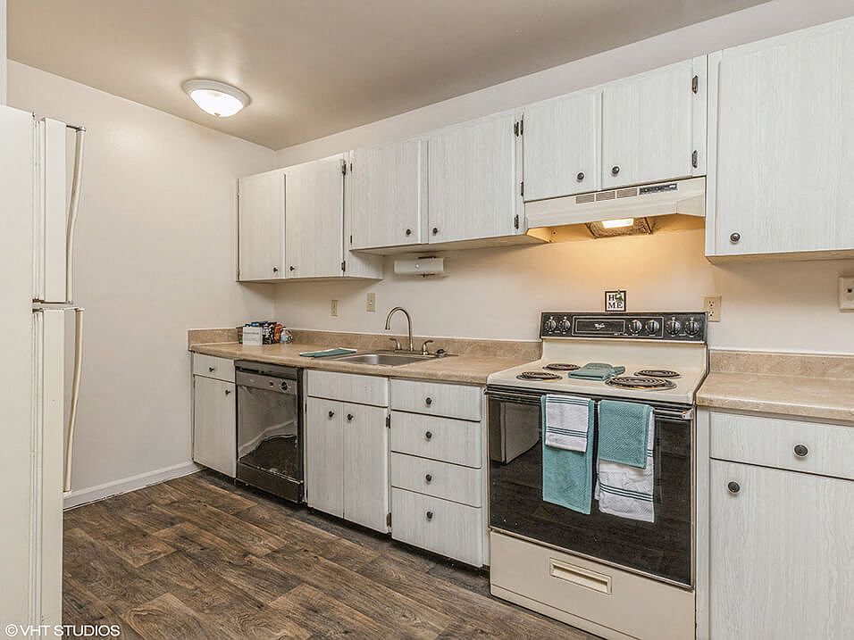 Lots of Cupboard Space