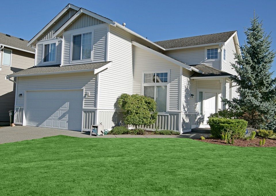 1st image of 14423 Sandy Glen Ln E