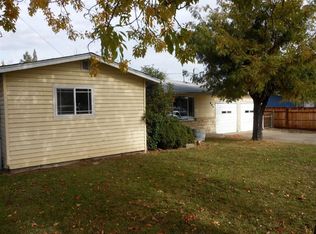 962 Janes Rd, Medford, OR 97501