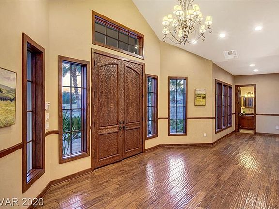 5th image of 7040 Deer Springs Way